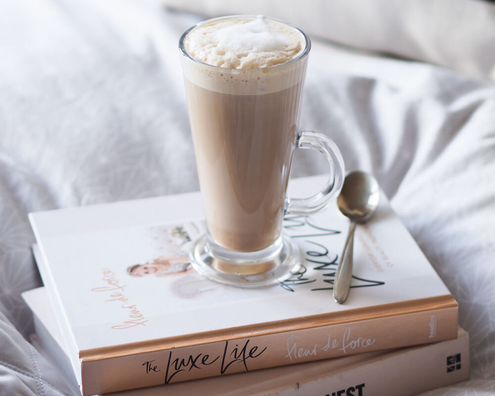sunday catch-up: coffee in bed