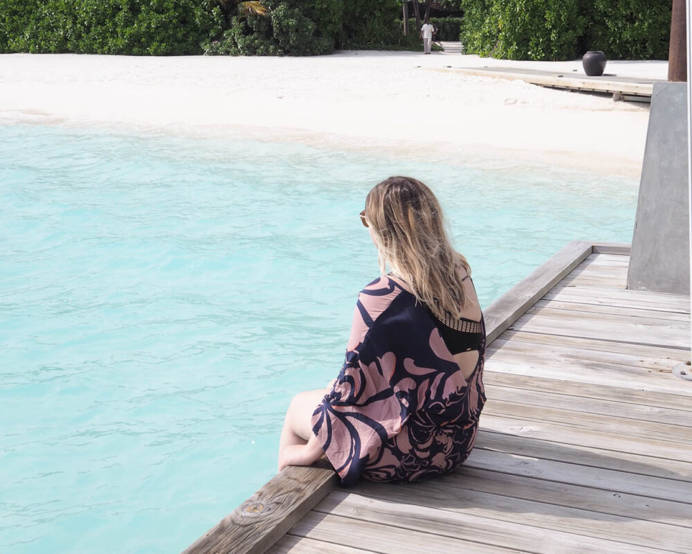 how to go to the maldives for less, maldives on a budget