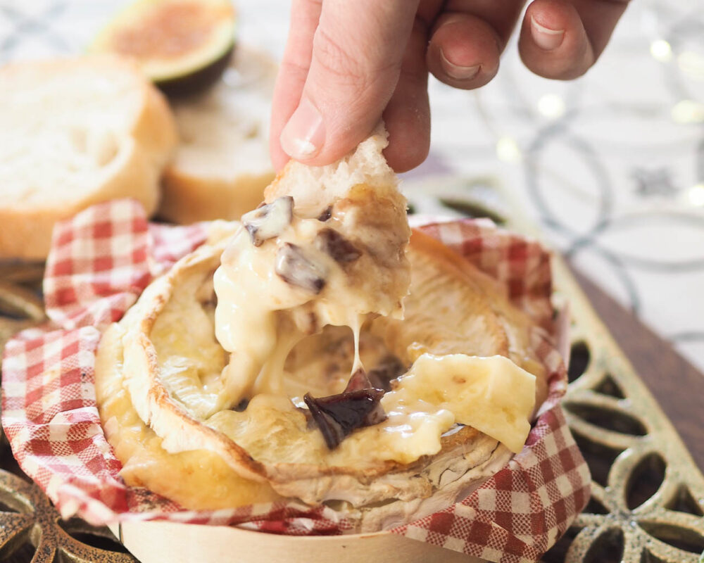 Baked camembert with caramelised onion and maple syrup recipe